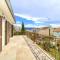 Villa Toic by the seaside with beautiful Seaview