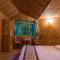 LivingStone Ojuven Treehouses