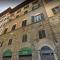 Historic center Palace - Huge 4 bedrooms Santa Croce apartment apartment - AC in all rooms