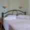Kamares House Apartments & Studios