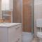 Beautiful penthouse for 8 close to city center - Novalja