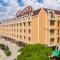 Adamo Hotel