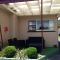 Lantern Court Motel