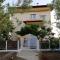 Herodicus villa - Néa Skióni