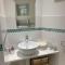 Postmans Knock, Lynmouth, first floor apartment with private parking