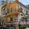 Central 2-Bedroom Apartment with Rooftop Access! EP9G