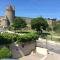 Hôtel lAragon à 50m de la cité de Carcassonne