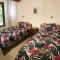 Pacific views, tranquil location, large home Navy House 2