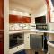 Y-Knot-Two Bedroom Luxury Motor Boat In Lymington