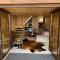 Small Vinter Summer House