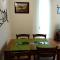 Pine Tree Apartment D34