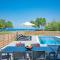 Blue Oyster Villas
