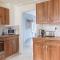 Dickens House- Modern & Elegant 3BR close to Gatwick