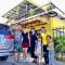 Mango House
