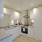 Modern Commercial Street Maisonette