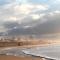 Pollux bij Vuurtoren en strand