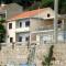 Foto: Apartments by the sea Mali Rat (Omis) - 2811 12/20