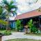 Canvas Escape Resort - 乌布
