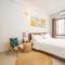 Centre Alley House & Travel