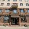 Summer Hotel Tott