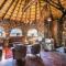 Eagle Tented Lodge & Spa - أوكاوكويجو
