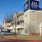 InTown Suites Extended Stay Arlington TX - Six Flags - Arlington