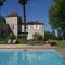 Chateau Saint Martin B&B - Pouillon