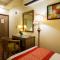 Hotel Picasso Paschim Vihar Delhi - Couple Friendly Local IDs Accepted