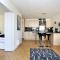 West Bow - Comfy 2 bed on West Bow overlooking Grassmarket - إدنبرة