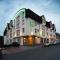 Hotel Avion