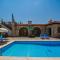 Gujadani Villa