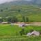 Indigo Snail Boutique Hmong Homestay - سابا