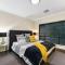 Accommodation on Lansell 2