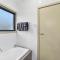 Accommodation on Lansell 2