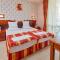 Karolina Hotel