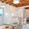 Kalivitis Boutique House