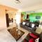 JOANNA SUNSET APTS Pomos