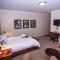 Adelante Lodge