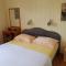 Mare Beachfront Cozy Sea View Apartment