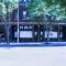 Luxury Apt w/ Spectrum Mood Lighting - Historic Cherokee Street Antique Row