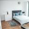 Studio Apartments Free street parking subject to availability - Manchester