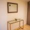 Thames View 2 Bed Apartment With Balcony - 伦敦
