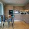 Thames View 2 Bed Apartment With Balcony - 伦敦