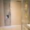 Thames View 2 Bed Apartment With Balcony - 伦敦