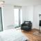 Studio Apartments Free street parking subject to availability - Manchester