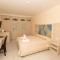 Tofinis Hotel