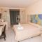 Tofinis Hotel