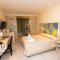 Tofinis Hotel