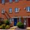 Ladysmith House - 4 Bedrooms - Full House - Grimsby