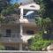 Mare Beachfront Cozy Sea View Apartment